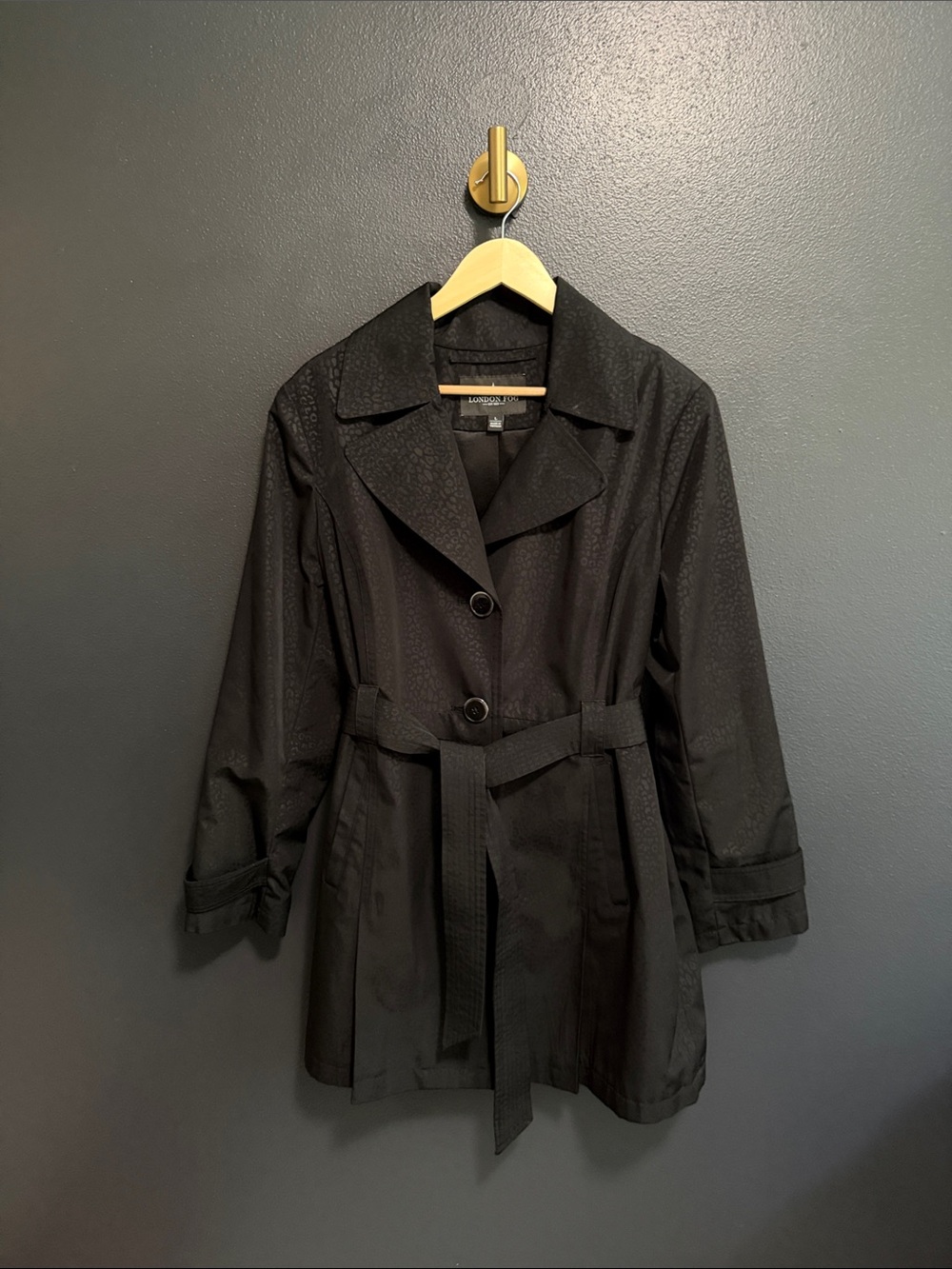 London Fog Black Belted Single-Breasted Trench Coat - Size Large